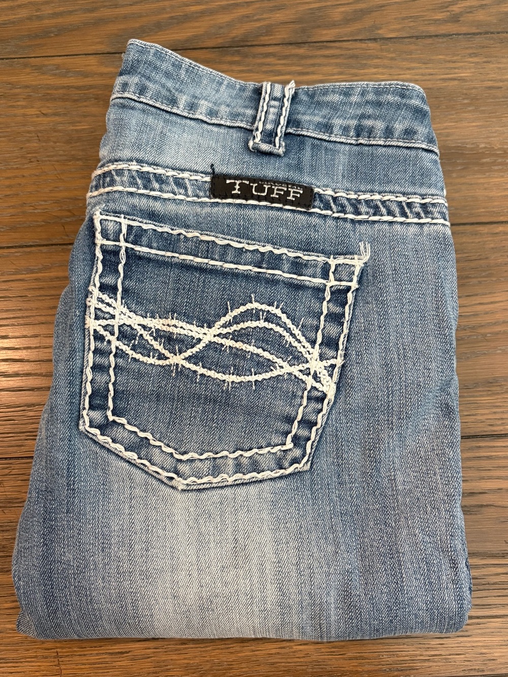 Cowgirl Tuff Bootcut Women’s Faded/Distressed Blue Denim Jeans Size 26 L